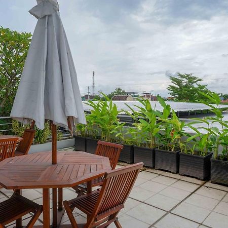 Sans Hotel Absari Yogyakarta Jarakan ภายนอก รูปภาพ
